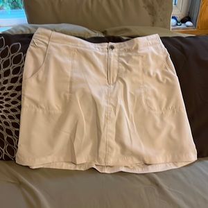 White Sierra trail hiking skort